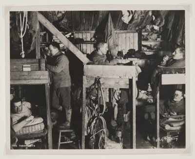 Tenements under Terra Nova-ekspedisjonen (1910-13) til Sydpolen (bromidtrykk) av Herbert Ponting