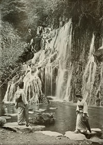 Fossen av fallende juveler ved Yumoto, 1910. av Herbert Ponting