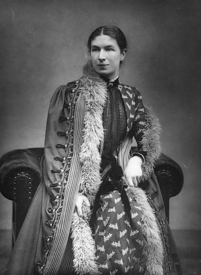 Mrs. Humphry Ward av Herbert Rose Barraud