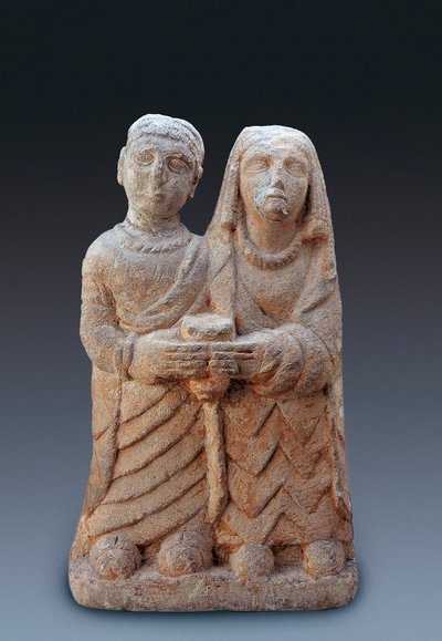 Anisk kunst: par som bringer et tilbud. Steinskulptur, 3. århundre f.Kr. Nasjonalmuseet for arkeologi i Madrid. av Iberian
