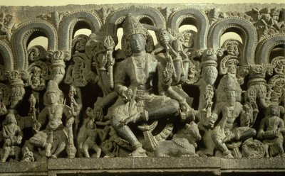 Overligger som skildrer Treenigheten: Siva, Brahma og Vishnu, Warangal, Kakatiya av Indian School