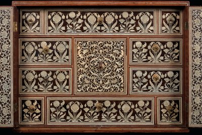 Mughal-skap, Gujarat eller Sindh, Vest-India (elfenbeninnlagt tre) av Indian School
