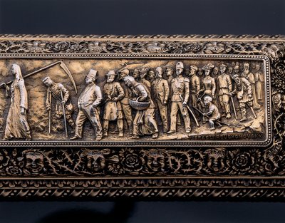 Detalj av et miniatyr menneskeskjelett og sarkofag av Israel Rouchomovsky