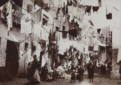 En karakteristisk gate i Palermo, 1920 av Italian Photographer