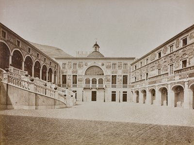 Album "Italie 1882, Napoli, Pise, Gênes, Corniche": Den indre gårdsplassen til Prinsens palass i Monaco av Italian Photographer