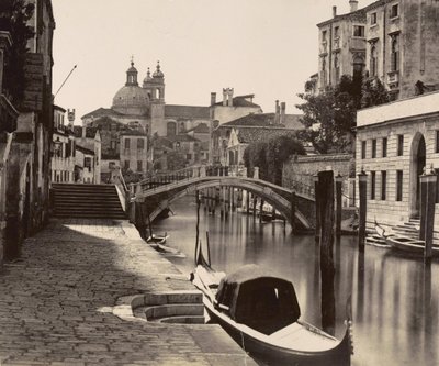 Bro over Rio Ognissanti i Venezia, ca. 1875 av Italian Photographer