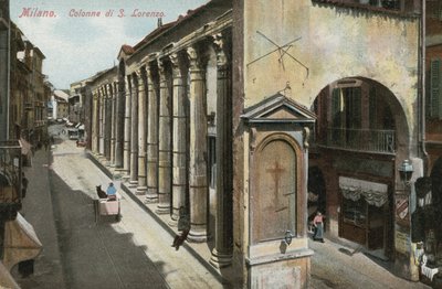 Kolonner i San Lorenzo, Milano (fargebilde) av Italian Photographer