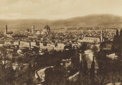 Firenze / Firenze: Panorama av Firenze sett fra S Miniato al Monte (s/h foto) av Italian Photographer