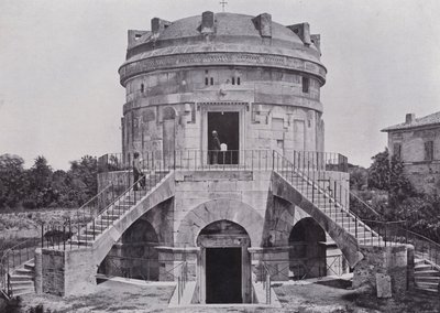 Italia: Theodorics grav, Ravenna (s/hv-bilde) av Italian Photographer