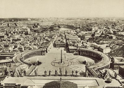 S Peters Square og Panorama of the Town tatt fra Dome av Italian Photographer