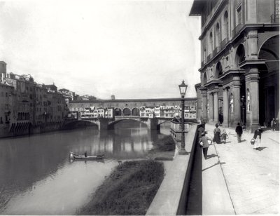 Ponte Vecchio og fasaden til Uffiziene av Italian Photographer Italian Photographer