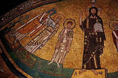 Apsis med Kristus, helgener og pave Gregor IV (mosaikk) av Italian School