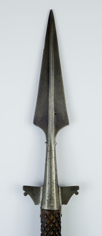 Bjørnespyd, ca. 1550 (stål og tre) av Italian School