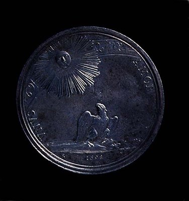 Bakside av en portrettmedalje av Anna Isabella av Mantua som viser en ørn som observerer solen, preget 1698. Inskripsjon: VNVS AMOR (sølv) (for forside se 119199) av Italian School