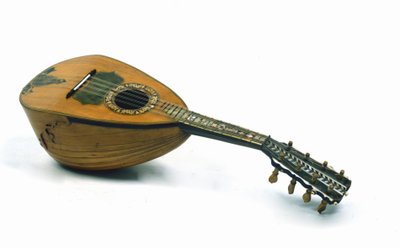 Stilleben av napolitansk mandolin oppfunnet av Giuseppe Galiotto av Italian School