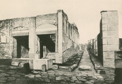 Byggingen av Eumachia som den er (dyptrykk) av Italian School