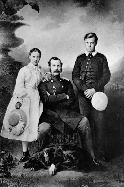 Tsar Alexander II av Russland med datteren Maria og sønnen Alexei, 1863 av Ivan Fyodorovich Alexandrovsky
