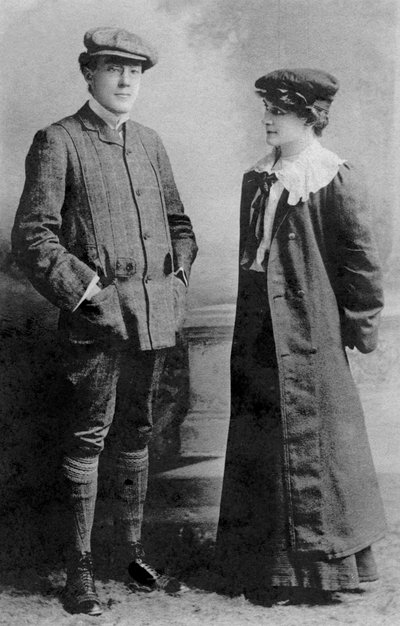 Mabel Hackney og Laurence Irving, 1907. av J. Beagles and Co.