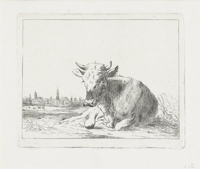 Liggende ku, i bakgrunnen en by av Jacobus Cornelis Gaal