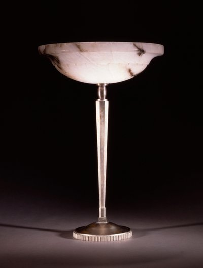 En bordlampe i sølvfarget bronse designet av Jacques-Emile Ruhlmann (1879-1933), ca. 1913 av James Baker (attr. to) Pyne