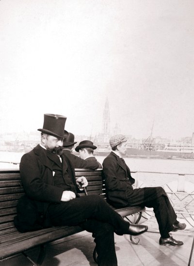 Passasjerer på en ferge, Rotterdam, 1898. av James Batkin