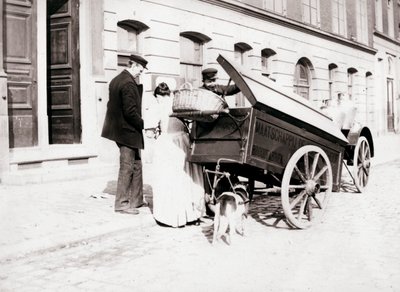 Folk og hundevogn, Antwerpen, 1898 av James Batkin
