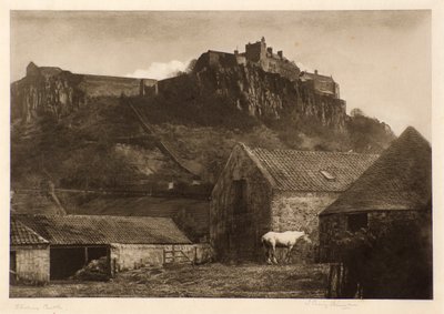Stirling Castle   1401694   no       norwegian Successfully Translated  Original: The Falconer Translat: The Falconer 1407246 no norwegian Successfully Translated Original: The Baptism of Christ at lower left, within a landscape, 1626-80., 1626-80. Transla av James Craig Annan