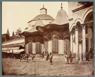 Sultan Mahmuds fontene, Tophane av James Robertson