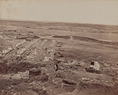 Rester av steinbygninger av James Robertson