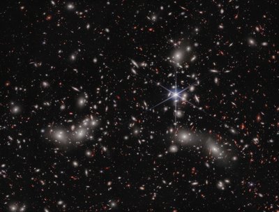 Pandoras klynge (NIRCam-bilde) av James Webb Space Telescope (NASA)