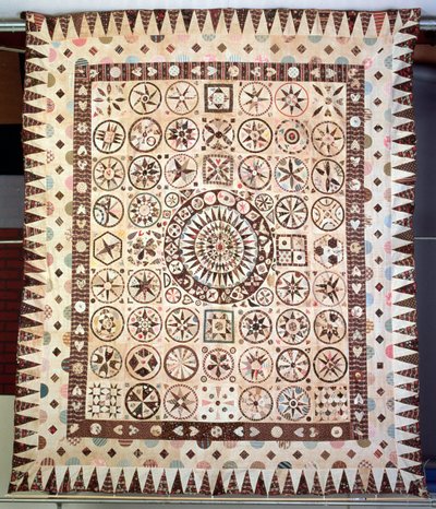 Patchwork sengeteppe, Irland, 1850-60 (tekstil) av Jane Pizar