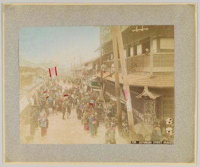 Dotonbori Street, Osaka, Japan (håndfarget svart/hvitt-bilde) av Japanese Photographer