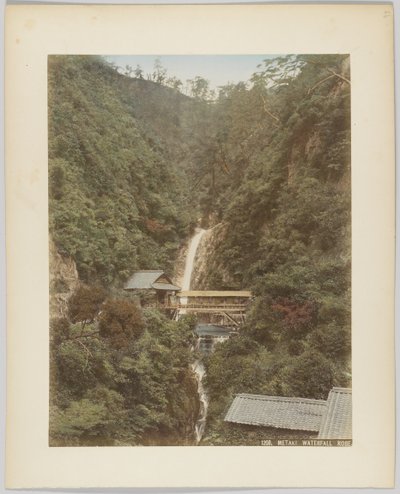Meraki-fossen, Kobe, Japan (håndfarget svart/hvitt-bilde) av Japanese Photographer