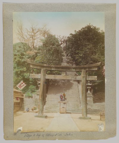 Trinn til toppen av Atago Hill, Tokyo, Japan (håndfarget svart/hvitt-bilde) av Japanese Photographer