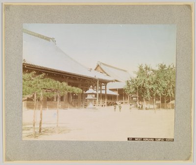 West Honganji Temple, Kyoto, Japan (håndfarget svart/hvitt-bilde) av Japanese Photographer