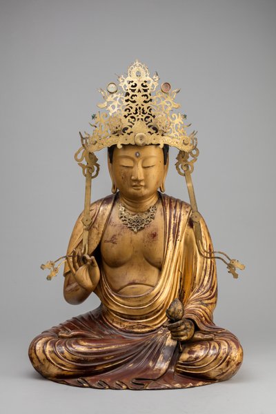 Bodhisattva Kannon med en lotusblomst (tre, forgylling og lakk) av Japanese School