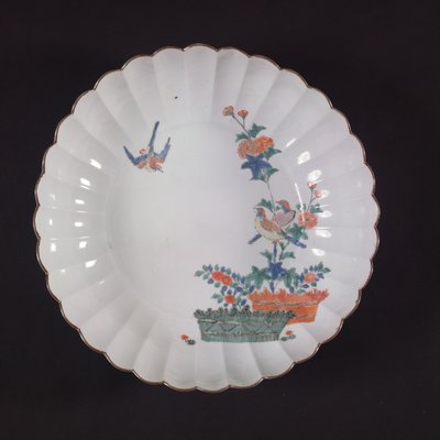 Stort Kakiemon-fat, Edo Period (porselen) av Japanese School