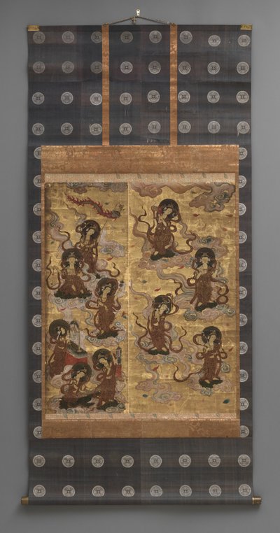 Veggmaleri: Nedstigning av tjuefem bodhisattvaer (deltakere av Amitabha-triaden), 1700-tallet (Triptyk hengende ruller: blekk, farge og gull blad på papir, messing) av Japanese School