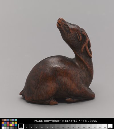 Netsuke modellert som hjort, midten av 1800-tallet (elfenben) av Japanese School
