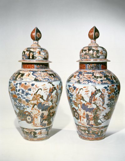 Et par Imari balustervaser og trekk (keramikk) av Japanese School