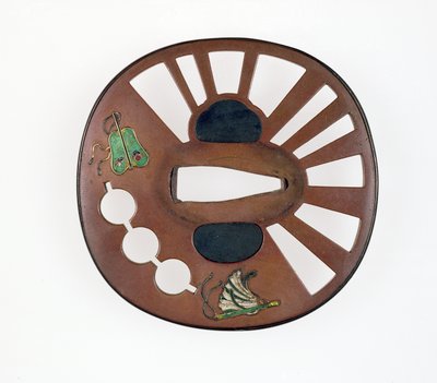 Tsuba dekorert med vifter (kobber med emalje) av Japanese School