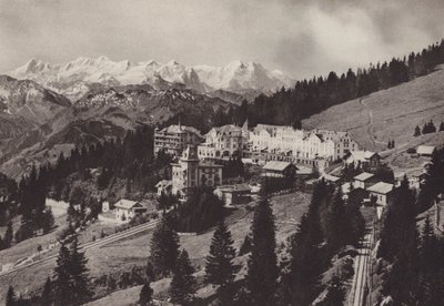 Grand Hotel, Rigi Kaltbad, som ligger ved tannhjulsbanen Vitznau Rigi Kulm (s/hvitt-bilde) av Jean Gaberell