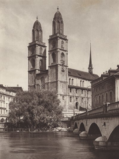 Sveits: Zürich, katedralen (s/hvitt bilde) av Jean Gaberell