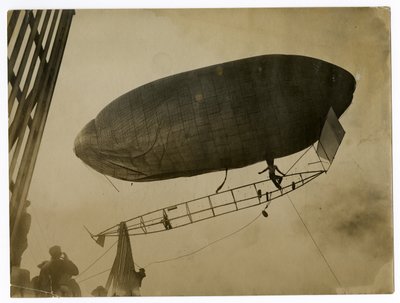 Luftskip "California Arrow" av Jessie Tarbox Beals
