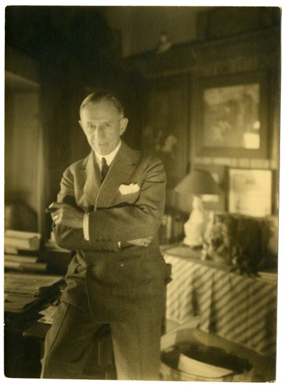 John McCutcheon, tegneserieskaper av Chicago, ca. 1905-40 (foto av gelatinsølv) av Jessie Tarbox Beals