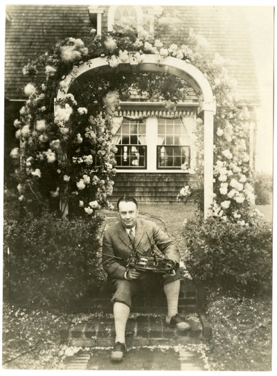 Joseph C Lincoln, ca. 1920-28 (foto av gelatinsølv) av Jessie Tarbox Beals