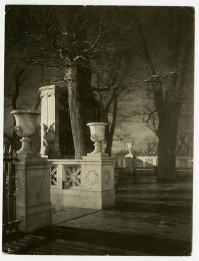 Shaw Memorial om natten, Boston, USA, ca. 1902-10 (foto av gelatinsølv) av Jessie Tarbox Beals