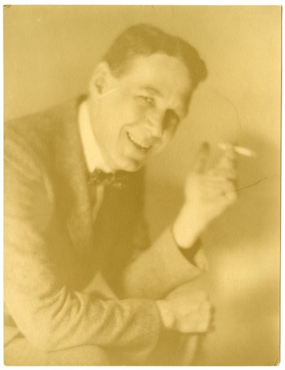 Walter Gelber, ca. 1905-40 av Jessie Tarbox Beals