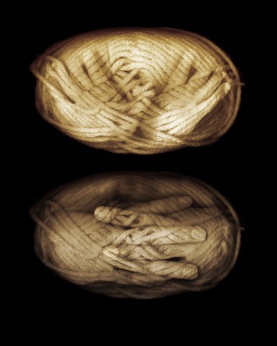 Garnhender, 2013 (fotomanipulering) av Johan Lilja