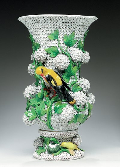Meissen snøballvase, midten til slutten av 1800-tallet (porselen) av Johann Joachim (after) Kändler